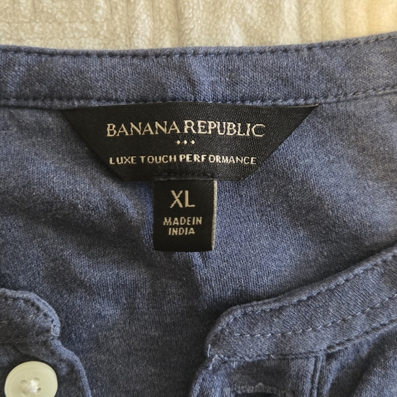 Banana Republic men's henley, size XL - Picture 2 of 6